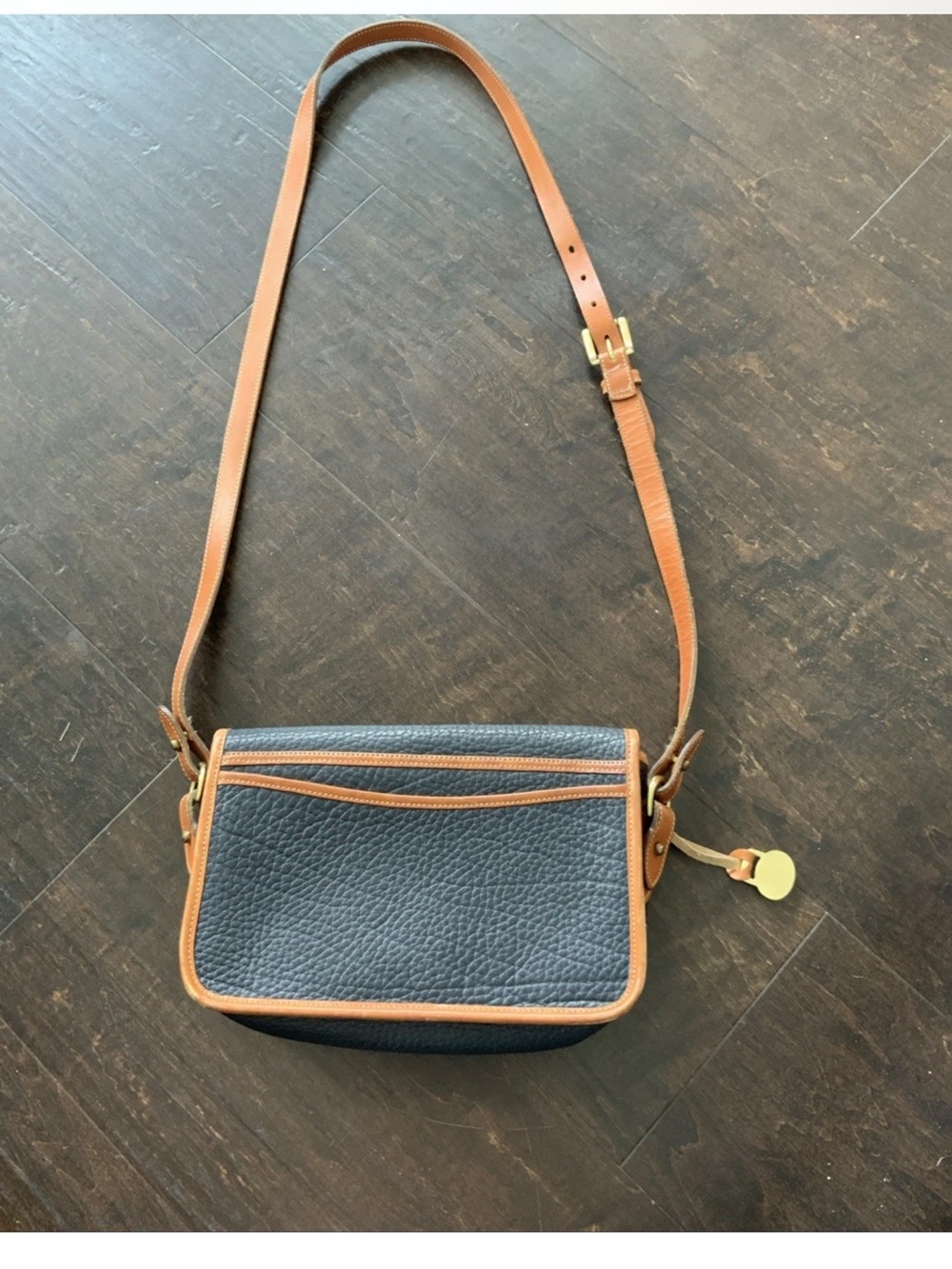 Dooney & Bourke Vintage All-Weather Leather Crossbody Bag Navy Tan USA Made - Picture 6 of 11